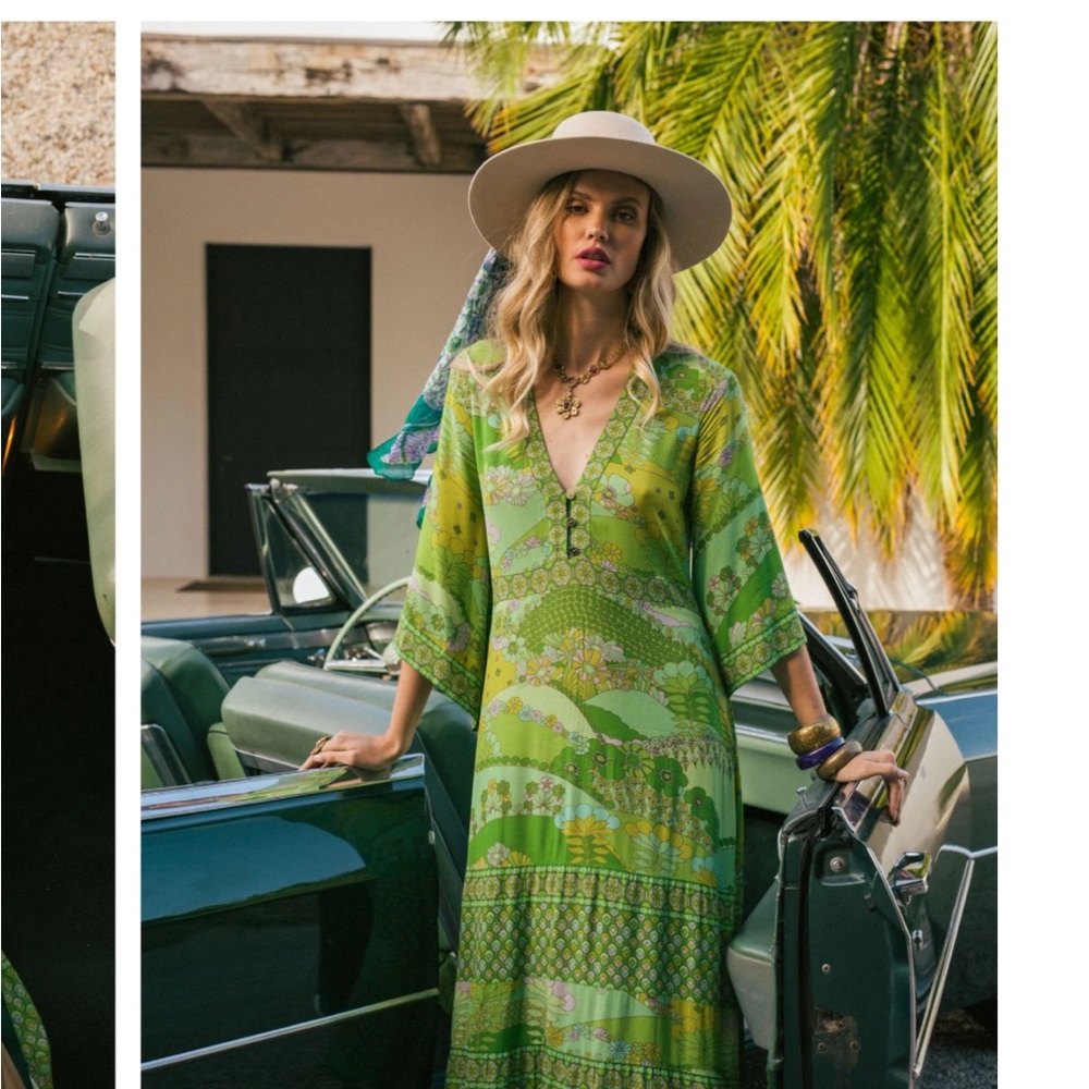 Nine Lives Bazaar Green Midi Dress